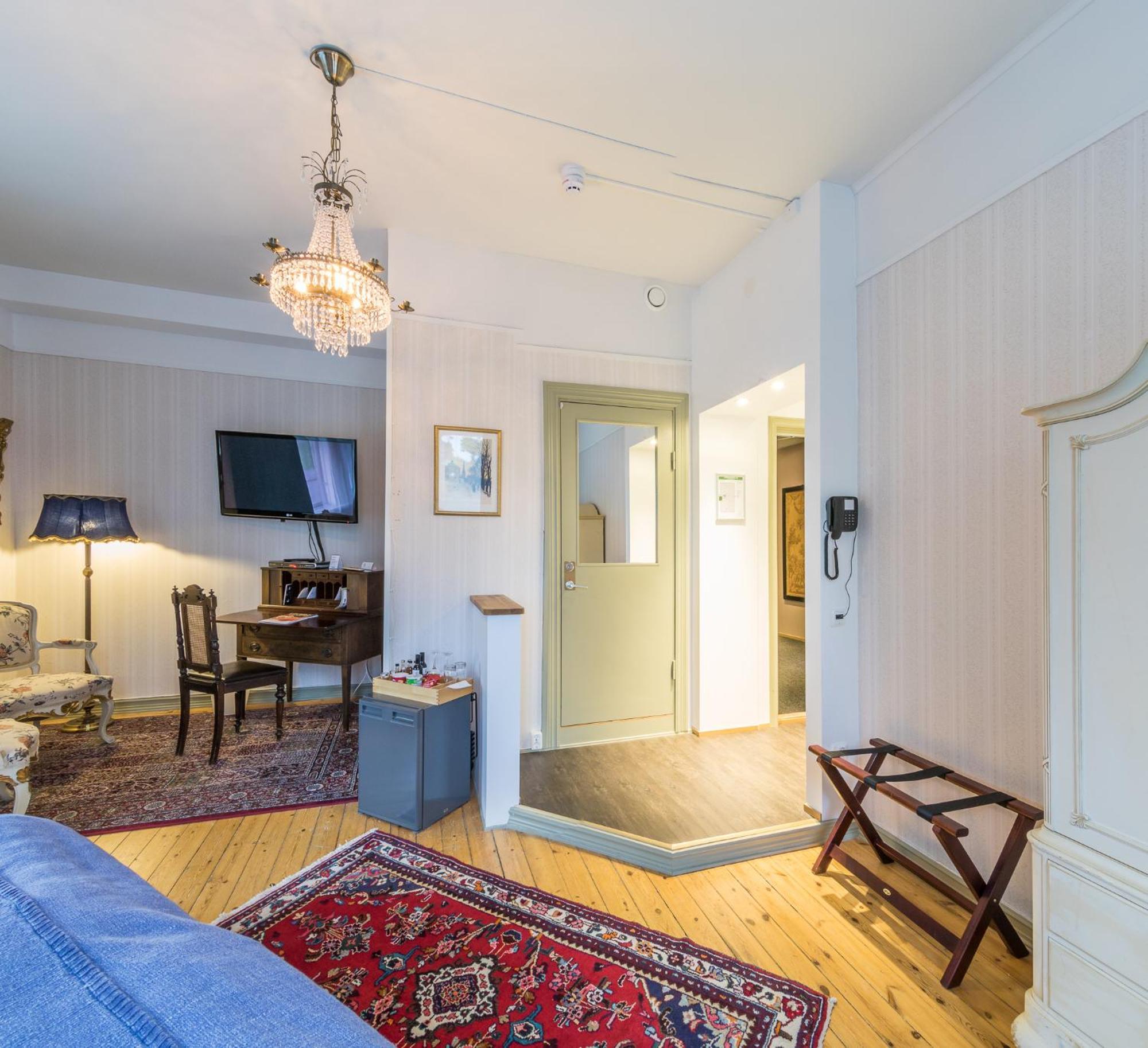 Skultuna Hotell & Konferens فيستيروس المظهر الخارجي الصورة